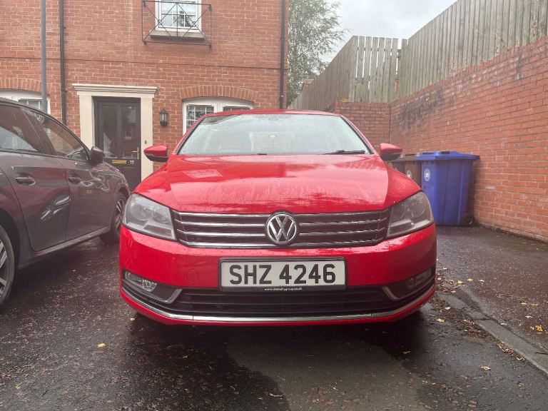Volkswagen, PASSAT, Saloon, 2014, Manual, 1968 (cc), 4 doors