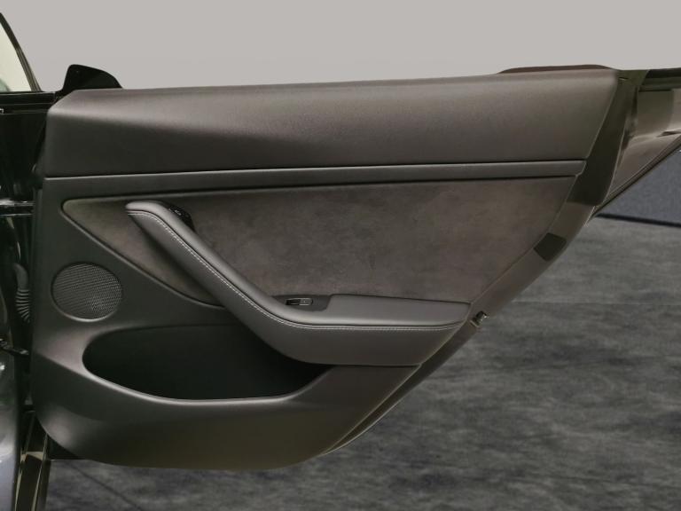 2021 Tesla Model 3 (Dual Motor) Long Range Saloon 4dr Electric Auto 4WDE (346 ps) - PARK ASSIS Sa...