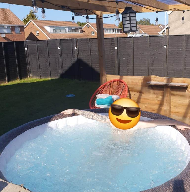 6 person St Moritz Lay-Z- Spa