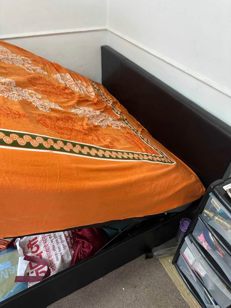 King Size Memory Foam Mattress & Ottoman Storage Bed — Moving Sale - £185 (REDUCED)