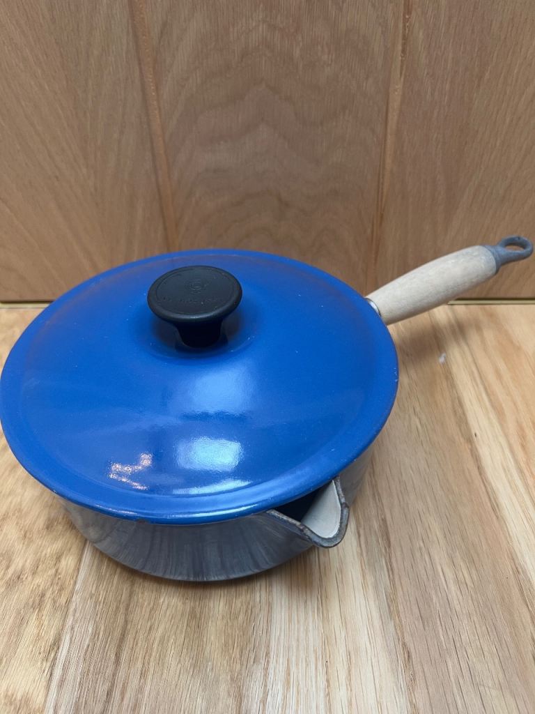 Le Creuset Cast Iron Enamel Saucepan Blue Wooden Handle with Lid No. 20 France