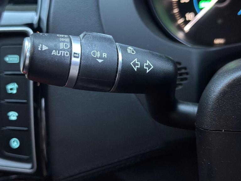 2016 Jaguar XE 2.0d [180] Portfolio 4dr Auto AWD SALOON DIESEL Automatic