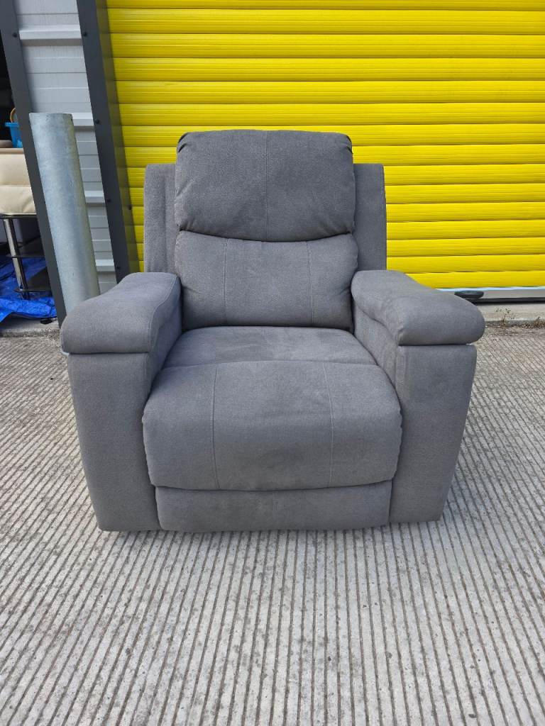 Scs grey recliner chair with cup holders 