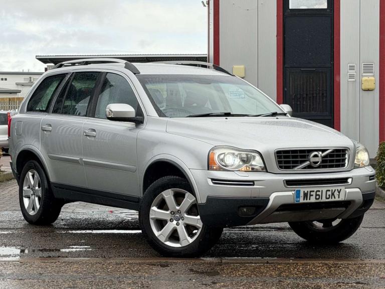 2011 Volvo XC90 2.4 D5 SE SUV 5dr Diesel Geartronic AWD (219 g/km, 200 bhp) Estate Diesel Automatic