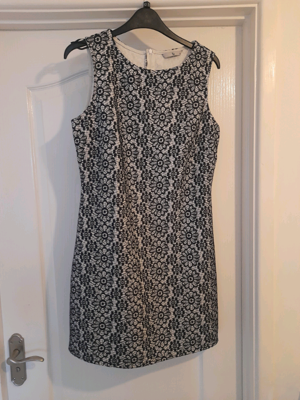Womens navy and beige shift dress size 10