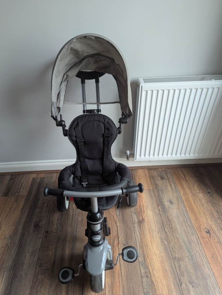Kids tricycle/ pram