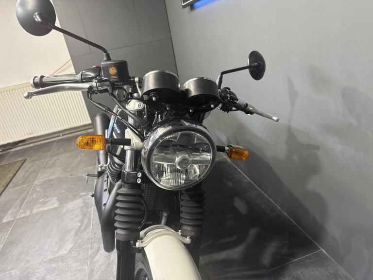 ROYAL ENFIELD CONTINENTAL GT 650 RETRO CAFE RACER MASSIVE SAVINGS SPECIAL OFF...