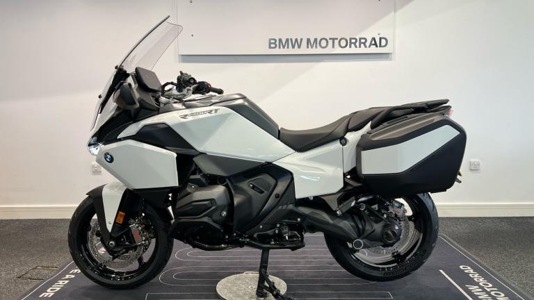 2025 BMW R1300 BMW R1300 RT LE ASA (25MY) TOURER Petrol Manual