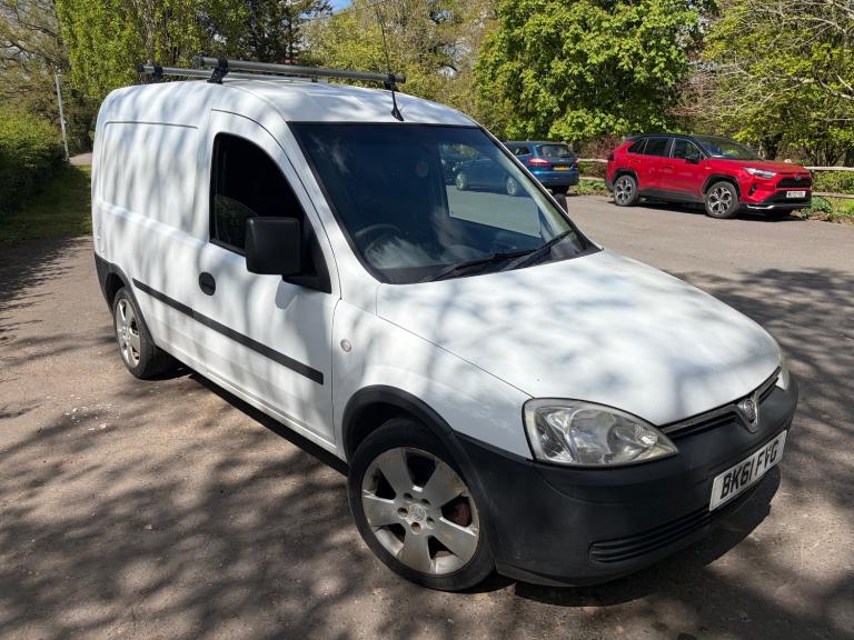 2011 Vauxhall Combo 2000 1.7CDTi 16V Van CAR DERIVED VAN Diesel Manual