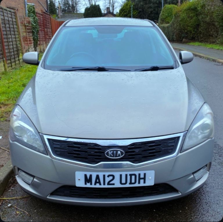 Kia, CEED, AUTOMATIC 12Month mot Hatchback, 2012, Other, 1582 (cc), 5 doors