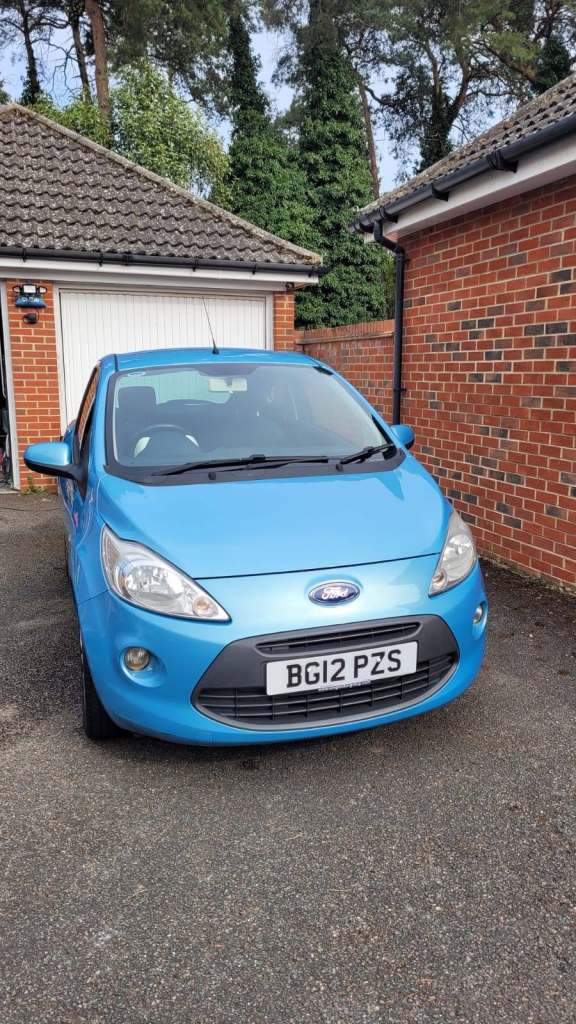 Ford, KA, Hatchback, 2012, Manual, 1242 (cc), 3 doors