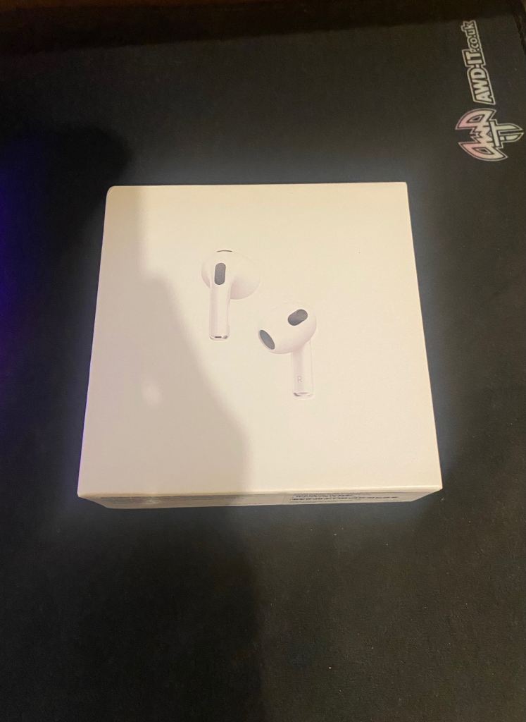 AirPods Gen 3s new 