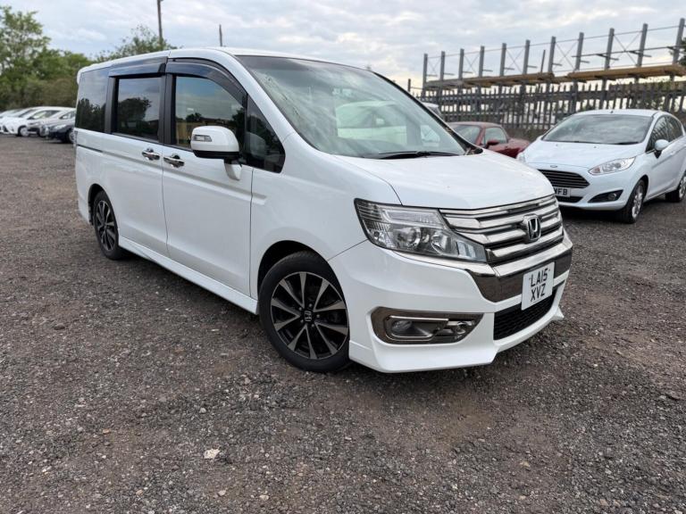  Honda Stepwagon COOL SPADA 2.0 PETROL AUTOMATIC 8 SEATS Petrol Automatic