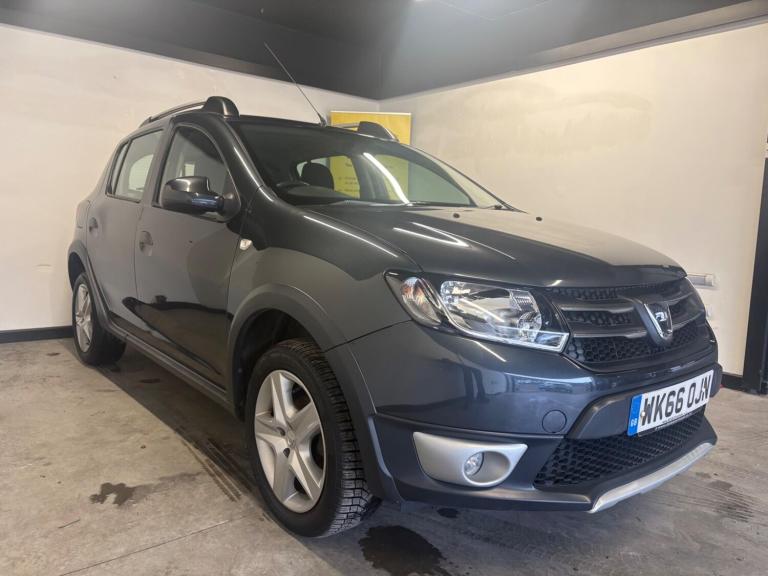 2016 Dacia Sandero Stepway 1.5 dCi Laureate Euro 6 (s/s) 5dr HATCHBACK Diesel Manual