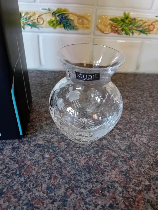  New Stuart crystal bud vase