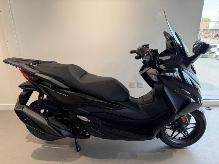 2024 HONDA FORZA 350, '74 Plate with 1500 miles