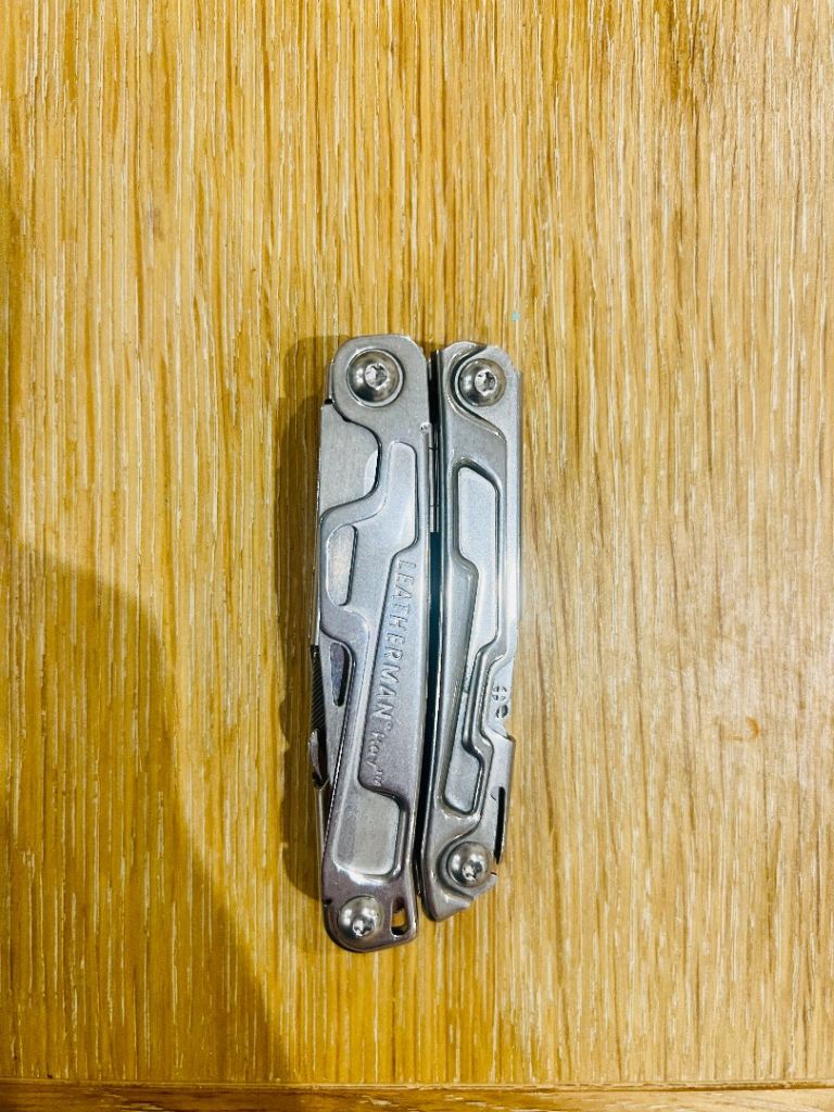 Leatherman Rev Multitool