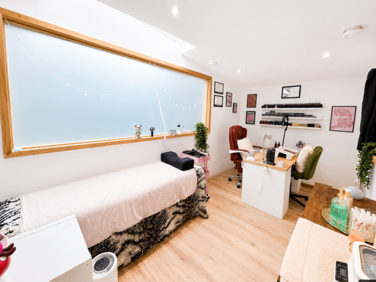 Beauty Room | Office | Creative Space | Workspace in Hackney Wick E9