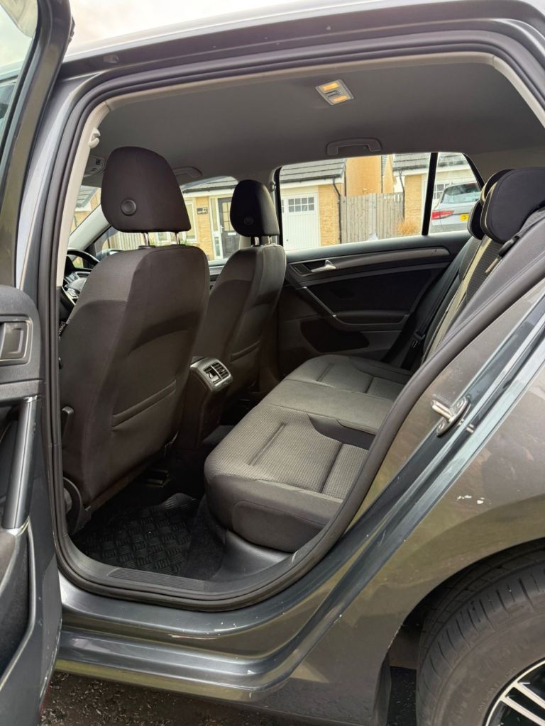 Selling my 2018 Volkswagen Golf 