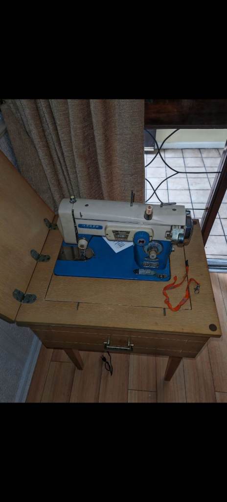 Morse 4100 vintage sewing machine