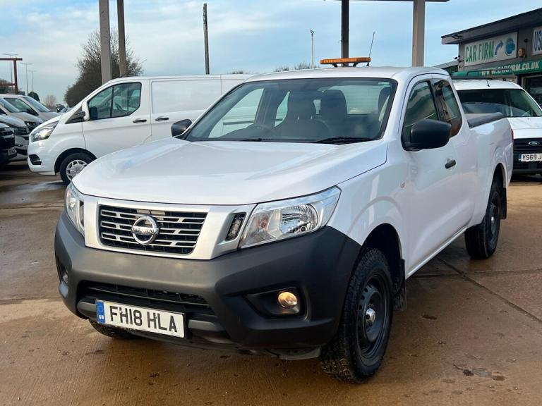 2018 Nissan Navara 2.3 dCi Visia King Pickup Extended Cab 4dr Diesel Manual 4WD Euro 6 (s/s) ( Pi...