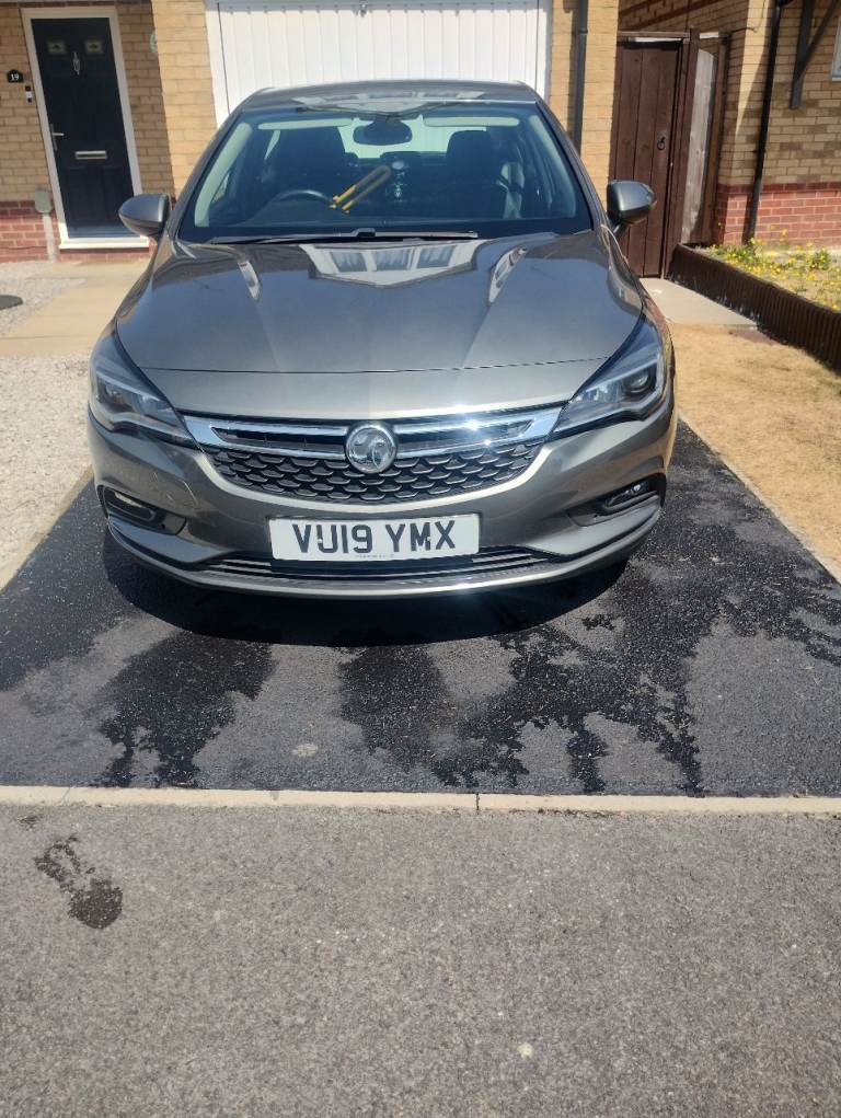 Vauxhall, ASTRA Elite Nav 200 Hatchback, 2019, Manual, 1598 (cc), 5 doors