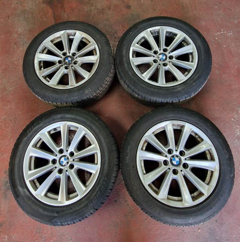 BMW alloys with good tyres 
