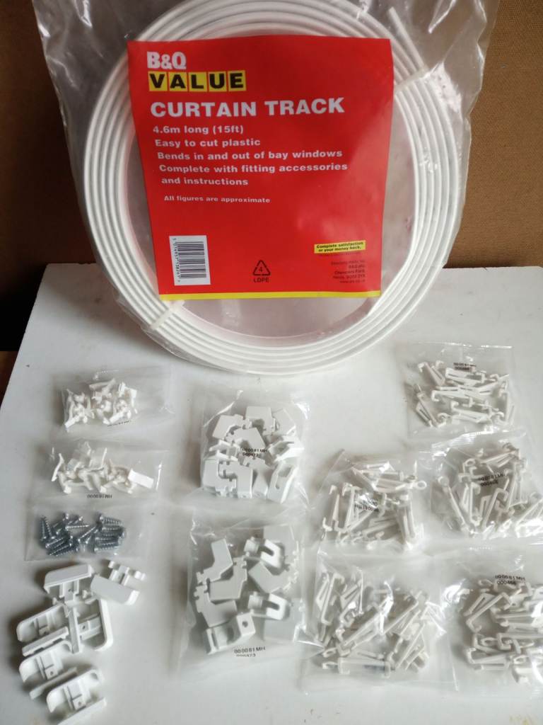 *BRAND NEW* 15 Foot of Bendable Curtain Track (+ 1/4 packet FREE!) For bay windows etc (See all ads)