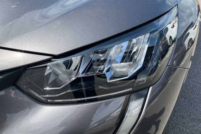 2022 Peugeot 208 1.2 PureTech Active Premium 5dr HATCHBACK PETROL Manual