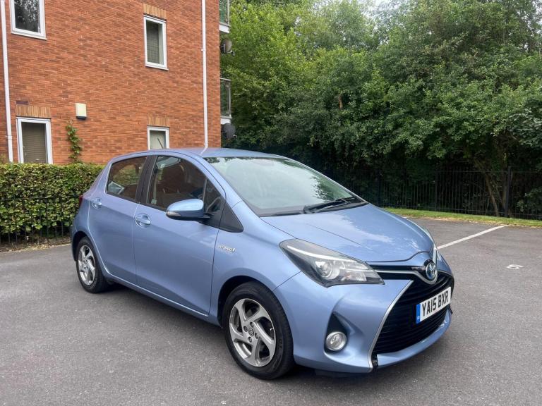 2015 Toyota Yaris 1.5 VVT-h Icon E-CVT Euro 6 5dr HATCHBACK Petrol/Electric Hybrid Automatic