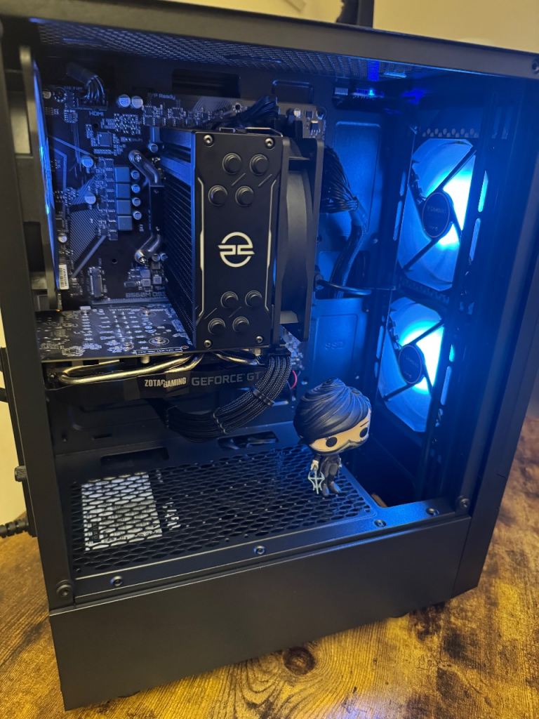 Desktop Gaming PC / i5 10600KF / GTX 1660 Super / 16GB RAM