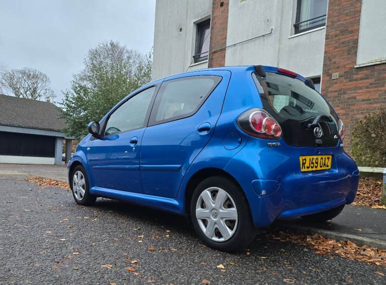 Toyota, AYGO, Hatchback, 2010, Semi-Auto, 998 (cc), 5 doors