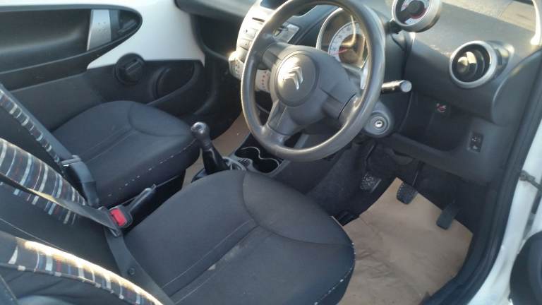 *!*£20 A YEAR ROAD TAX*!* 2013 CITROEN C1 1.0 VTR **MOT TO 11 OCT 2026** **JUST VALETED** 107 AYGO