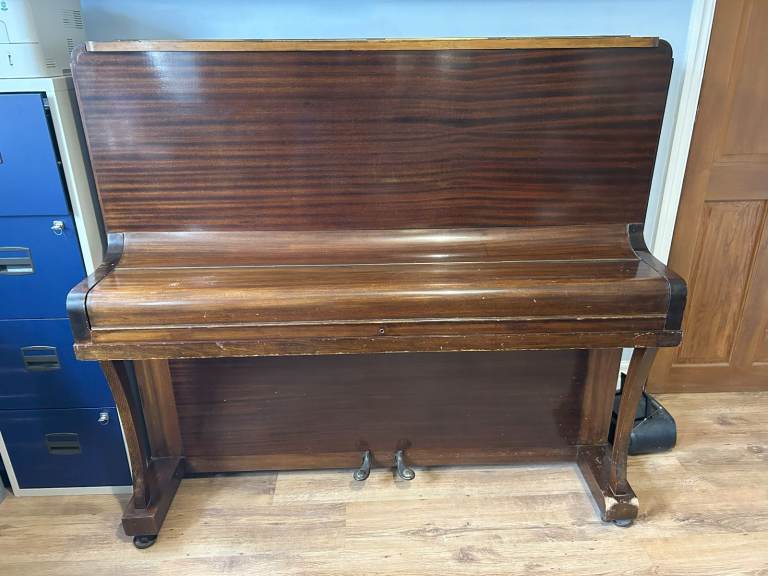 Free Upright Piano