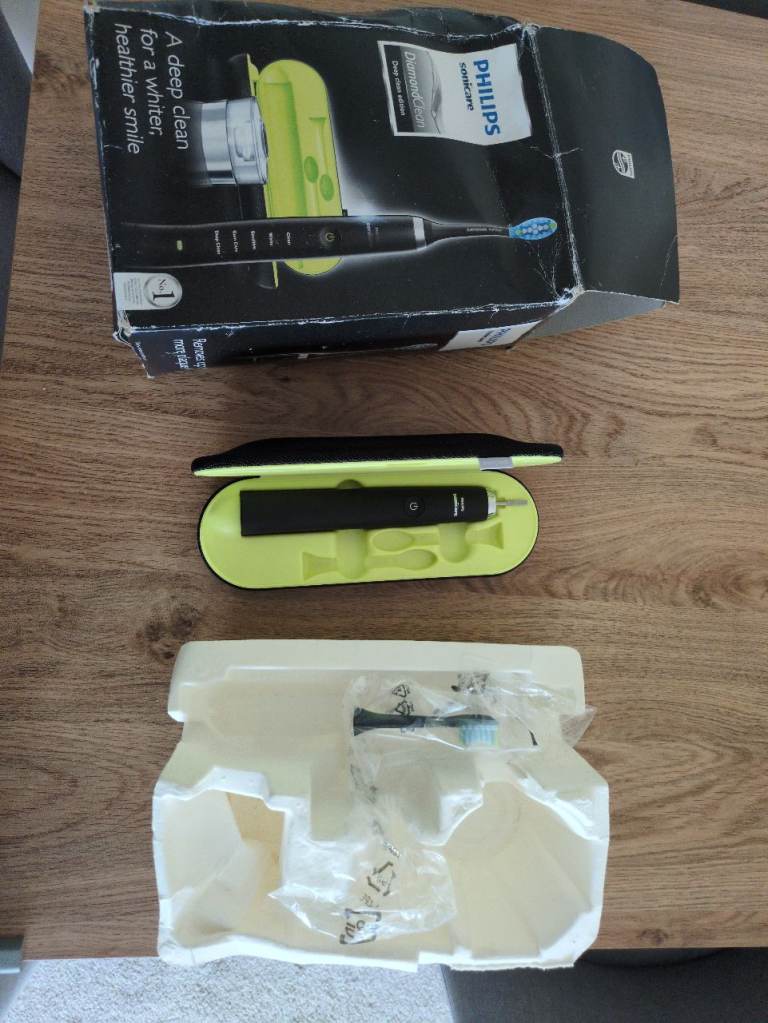 Philips Diamond Clean Electric Toothbrush 