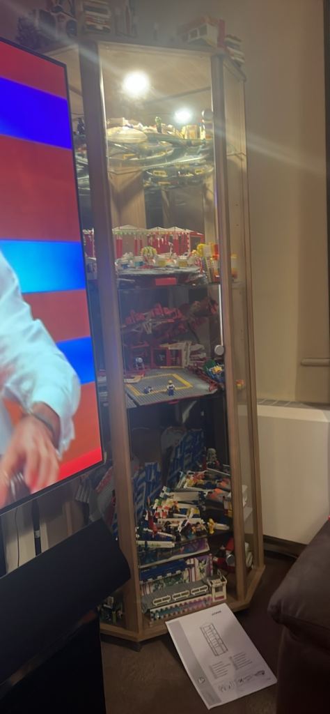 Display cabinet oak vitrine