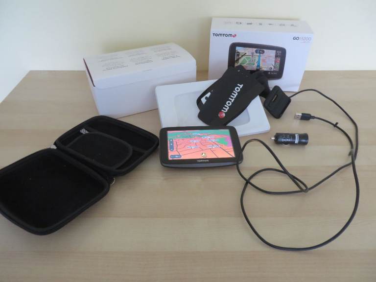 Tom Tom Go 5200 With WiFi