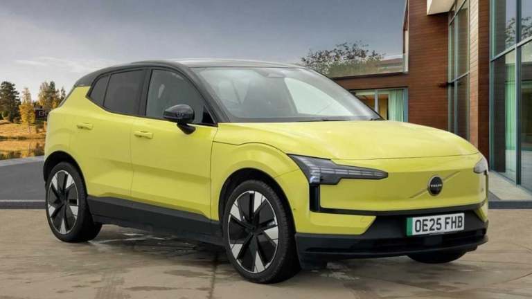 2025 Volvo EX30 Twin Performance 69kWh Ultra Auto AWD 5dr ESTATE Electric Automatic