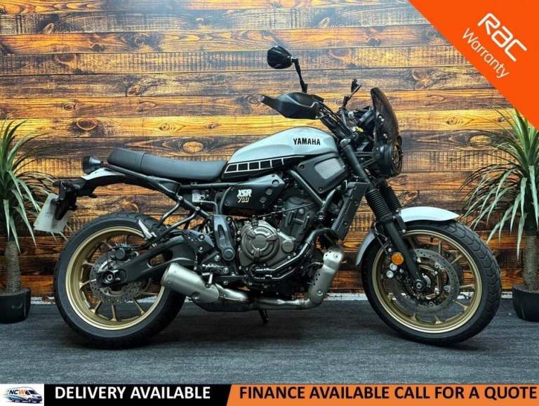 2023 Yamaha XSR700 XSR700 XTribute (19MY)  Petrol Manual