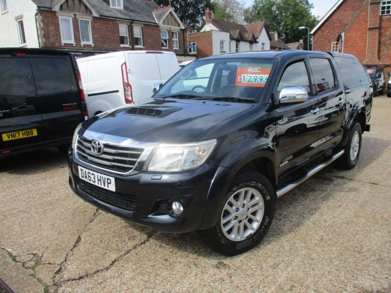 2013 Toyota Hilux Invincible D/Cab Pick Up 3.0 D-4D 4WD 171 Auto PICK UP Diesel Automatic