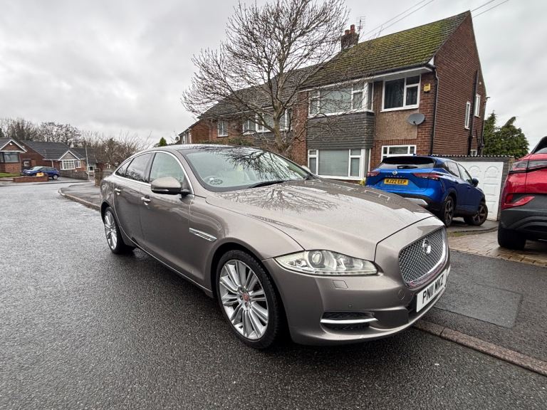 Jaguar, XJ, Saloon, 2011, Other, 2993 (cc), 4 doors