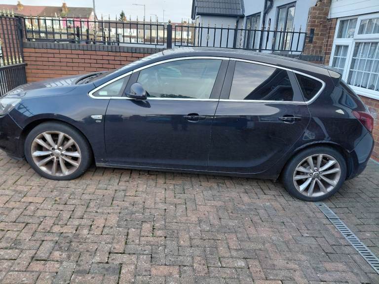 Vauxhall, ASTRA, Hatchback, 2010, Manual, 1598 (cc), 5 doors