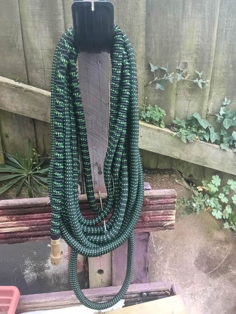 Garden hose (Good Condition)