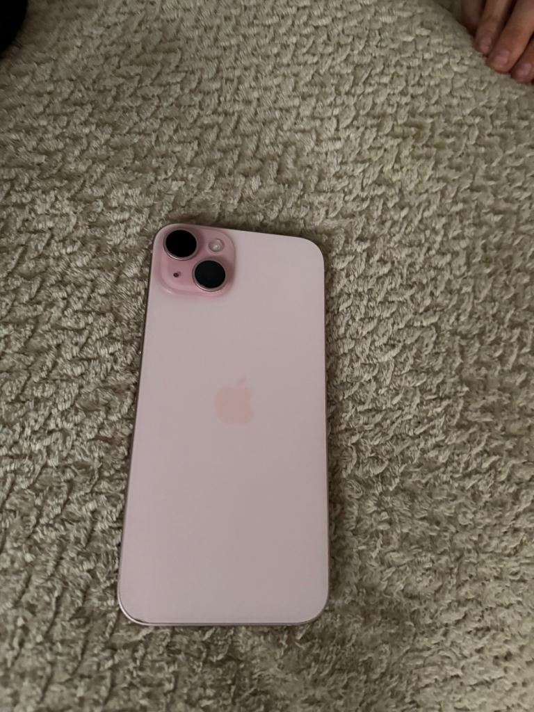 iPhone 15 plus 