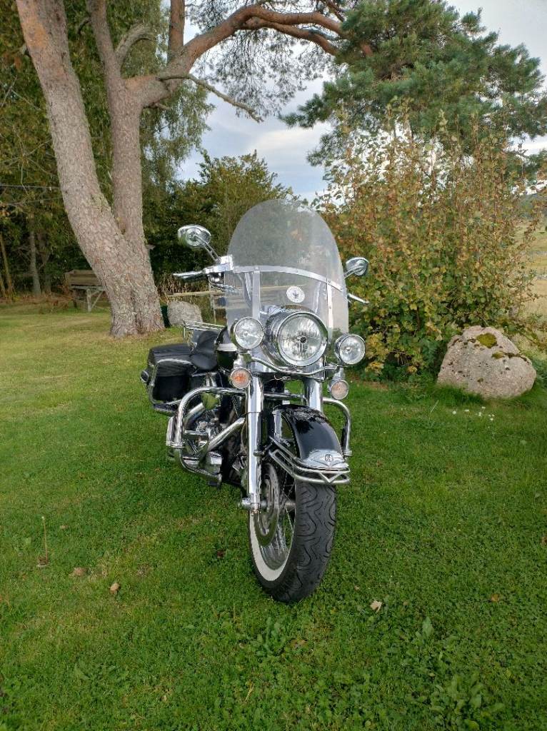 Harley-Davidson road king
