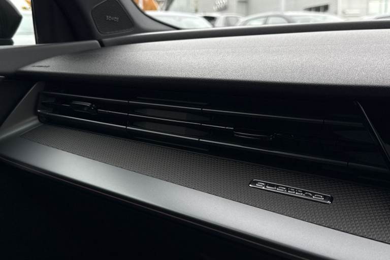 2025 Audi RS3 RS 3 TFSI Quattro Carbon Black 5dr S Tronic HATCHBACK PETROL Automatic