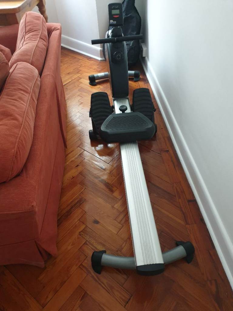 Rowing Machine - magnetic