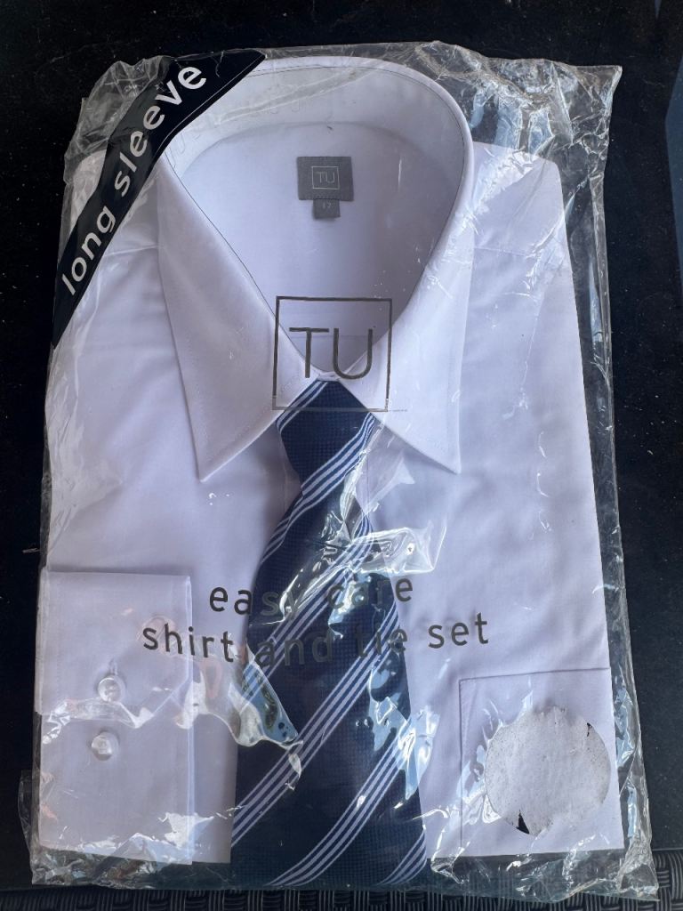 New TU White Long Sleeve Shirt & Tie Set