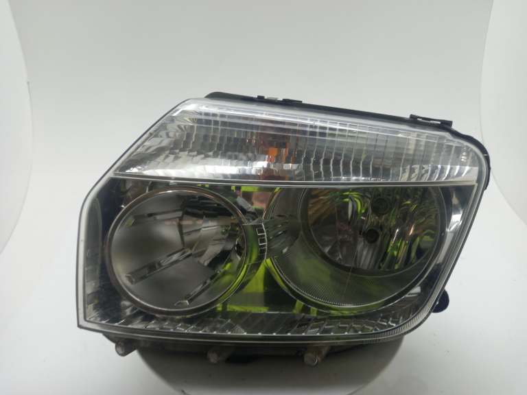 Dacia Duster Headlamp Headlight N/S 2010-2015 5 Door Hatchback Lh