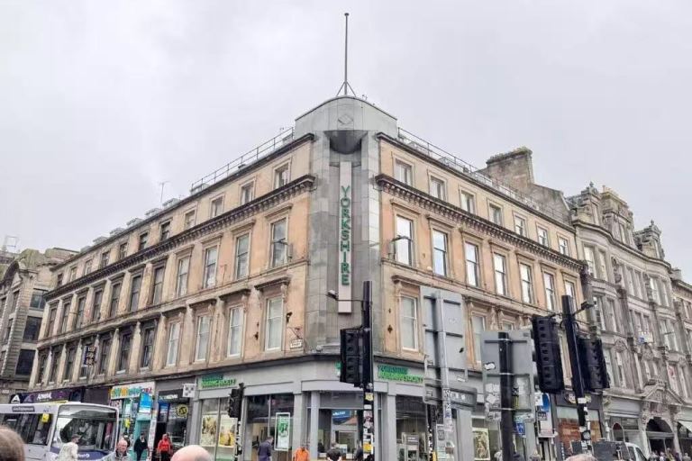 Spacious Office near city centre 
